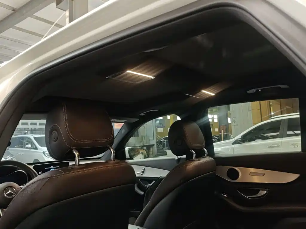 Mercedes-Benz GLC 2020 — фото 17