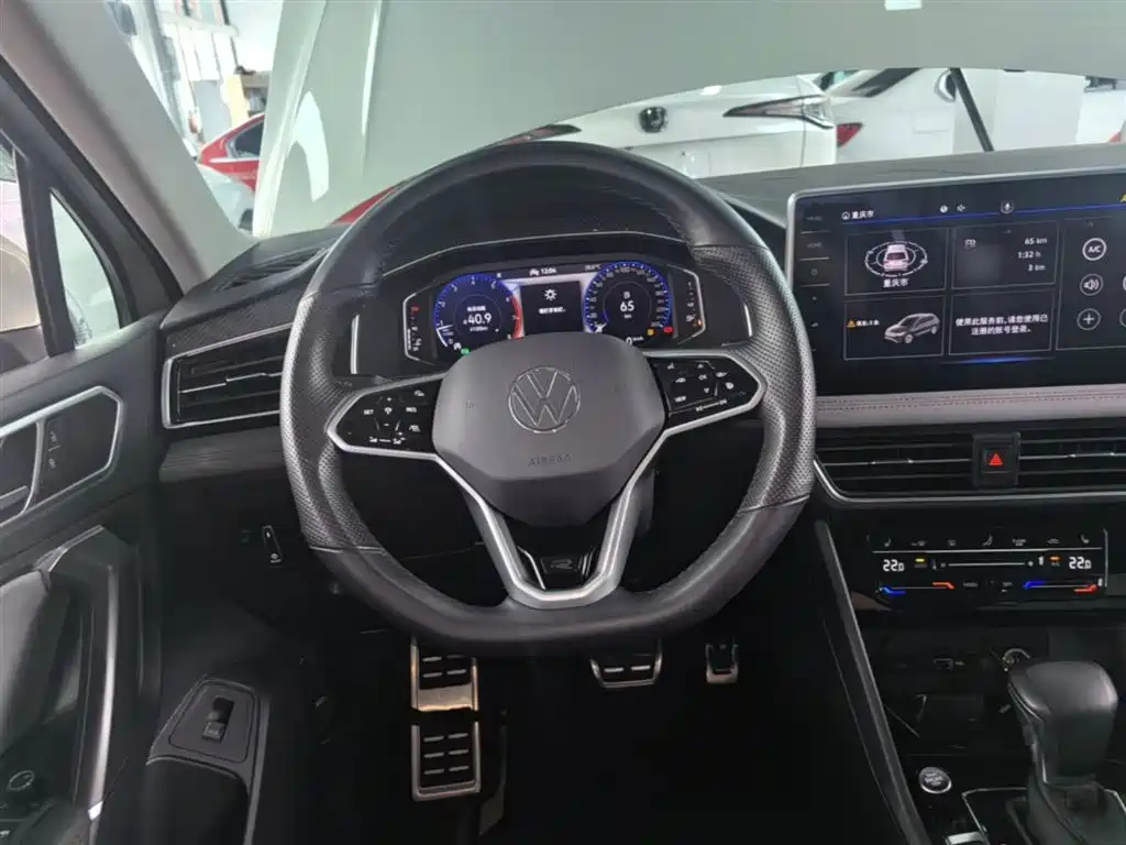 Volkswagen Tiguan L 2022 — фото 7