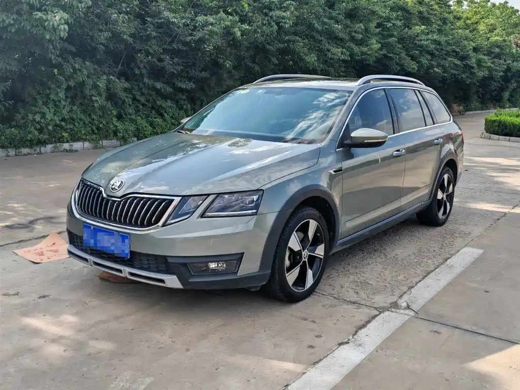 Skoda Octavia 2018 — фото 1