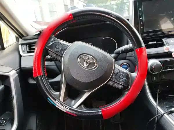 Toyota RAV4 2021