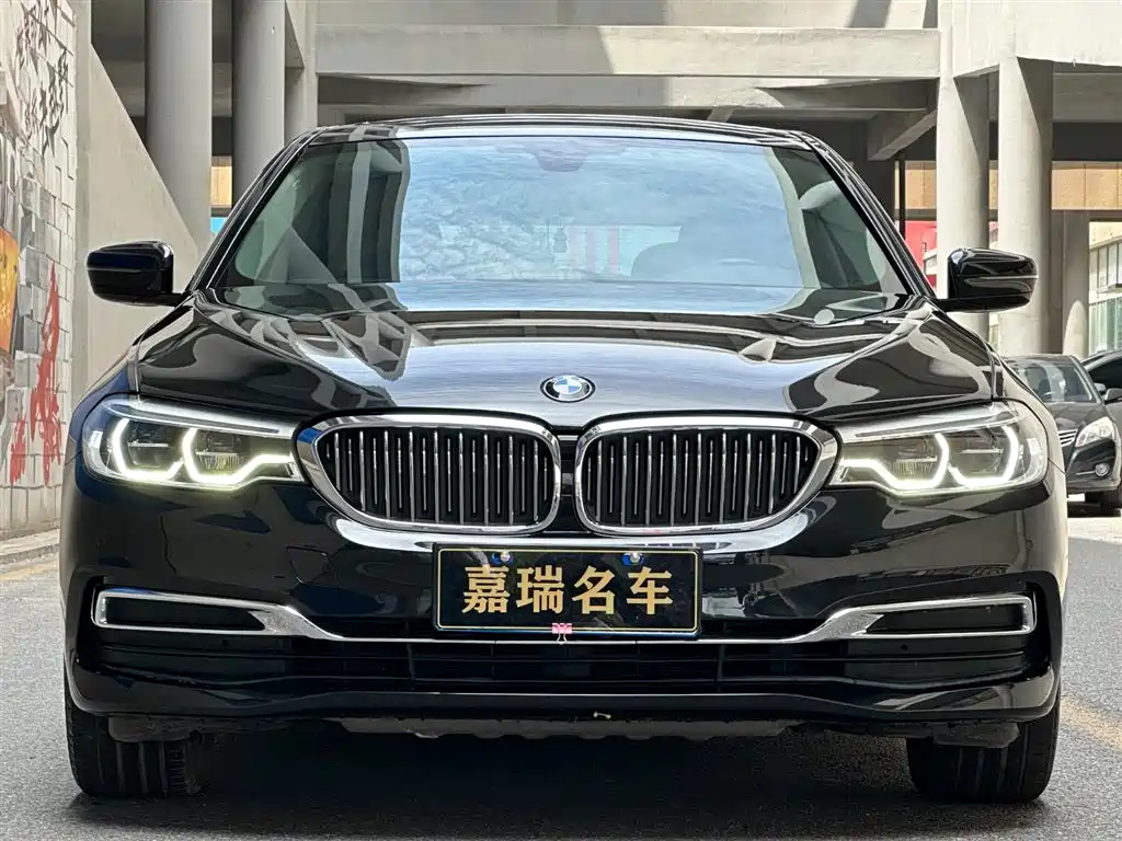 BMW 5 Series 2020 — фото 2