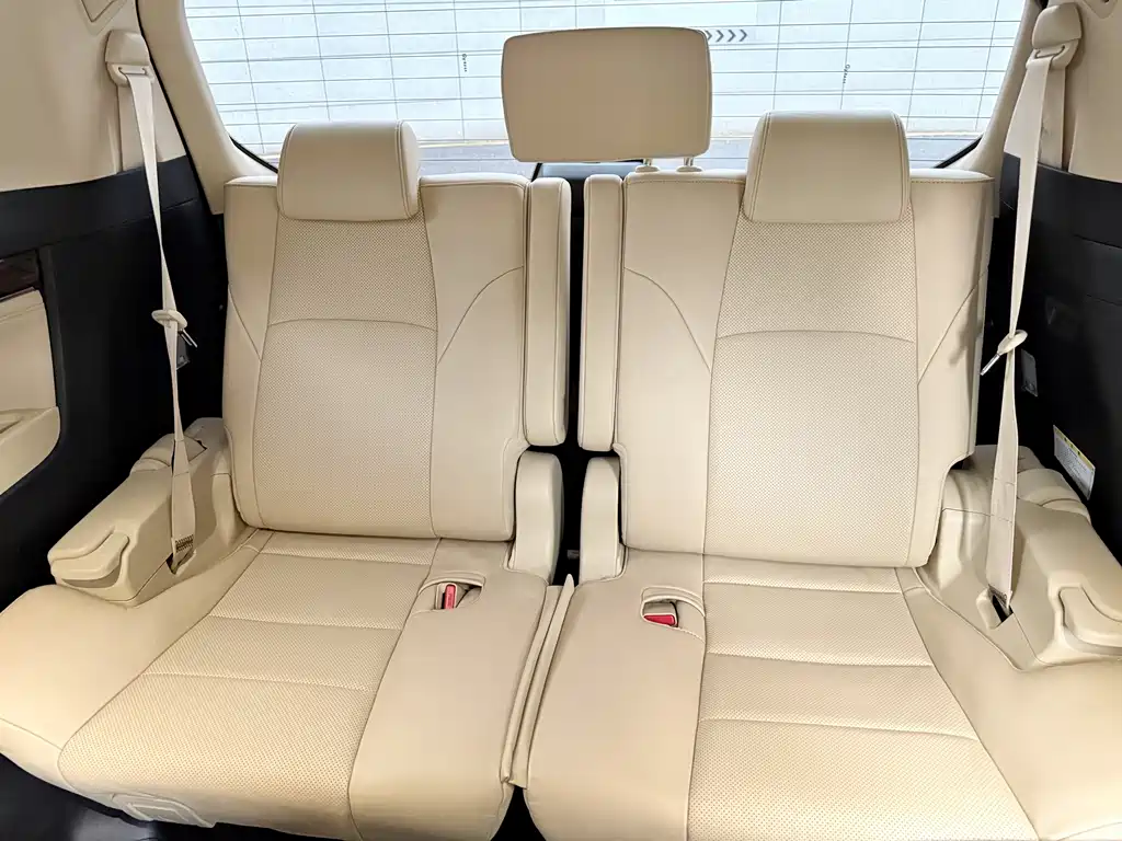 Toyota Alphard 2021 — фото 22