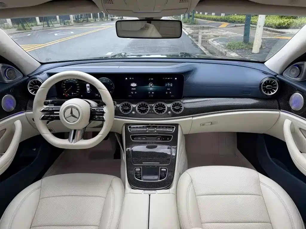 Mercedes-Benz E-Class 2021 — фото 8