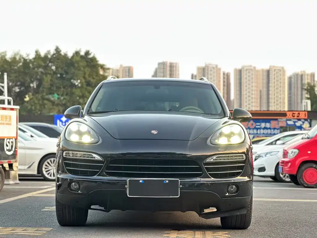 Porsche Cayenne 2014