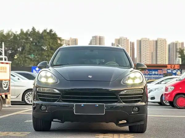 Porsche Cayenne 2014