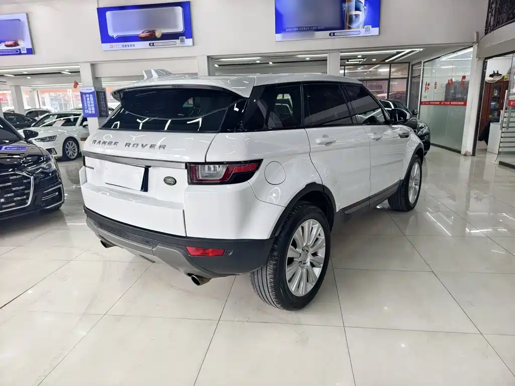 Land Rover Evoque 2017 — фото 12