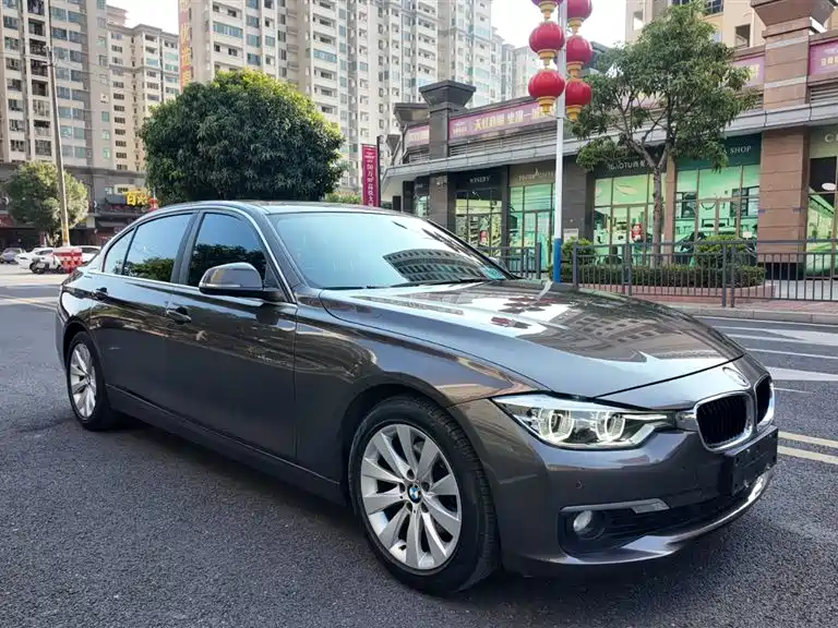 BMW 3 Series 2017 — фото 4