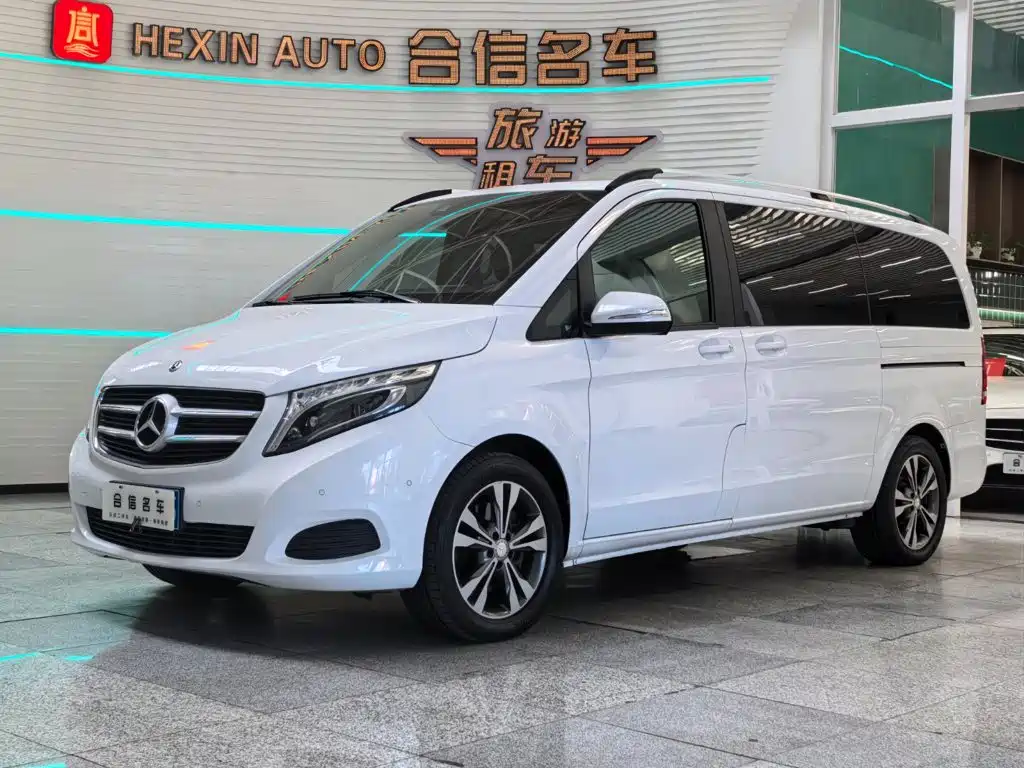 Mercedes-Benz V-Class 2018 — фото 1