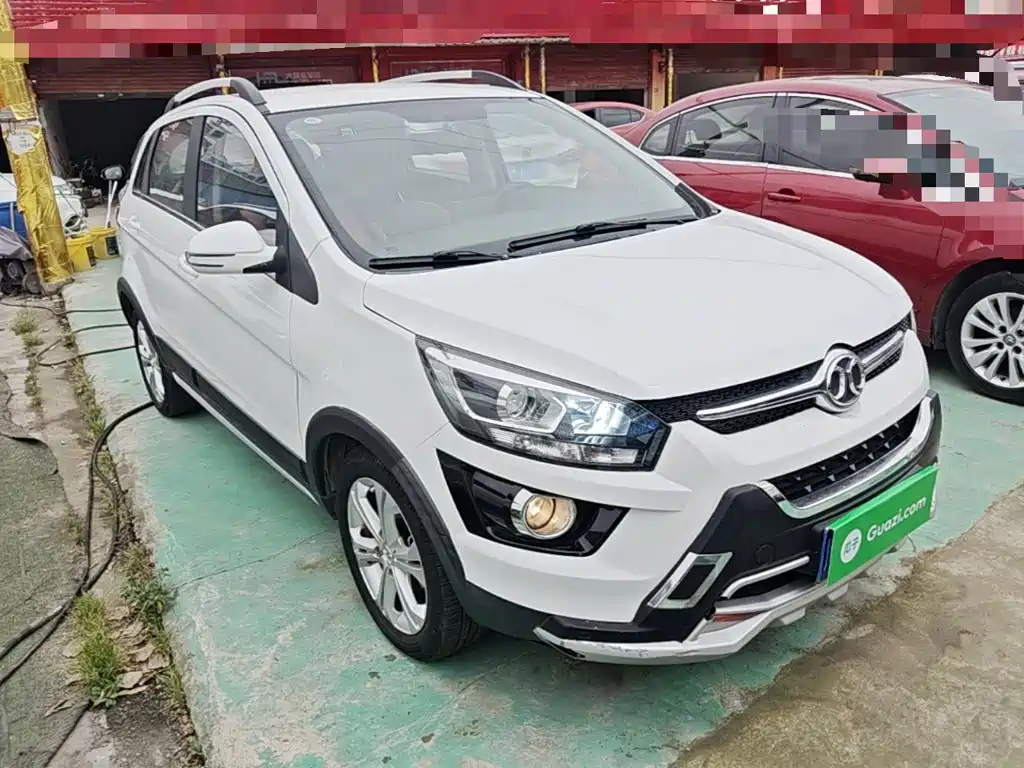 BAIC Senova X25 2017