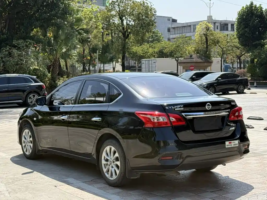 Nissan Sylphy 2021 — фото 18