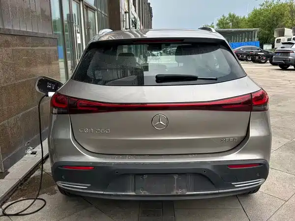 Mercedes-Benz EQA 2022