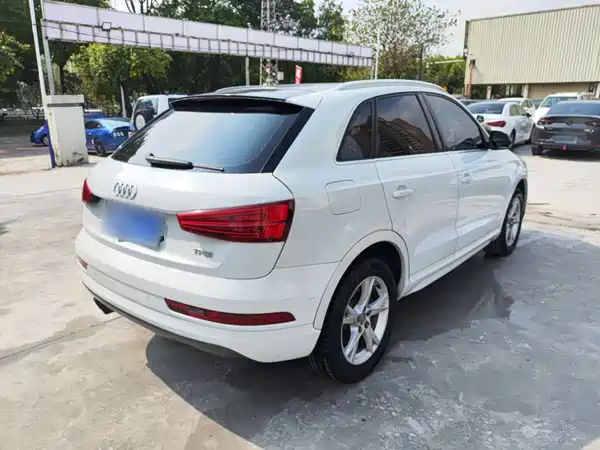 Audi Q3 2016