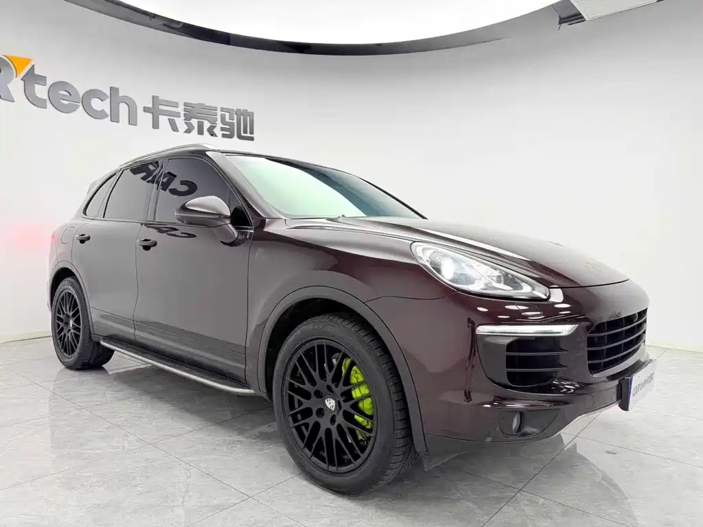 Porsche Cayenne Hybrid 2016 — фото 3