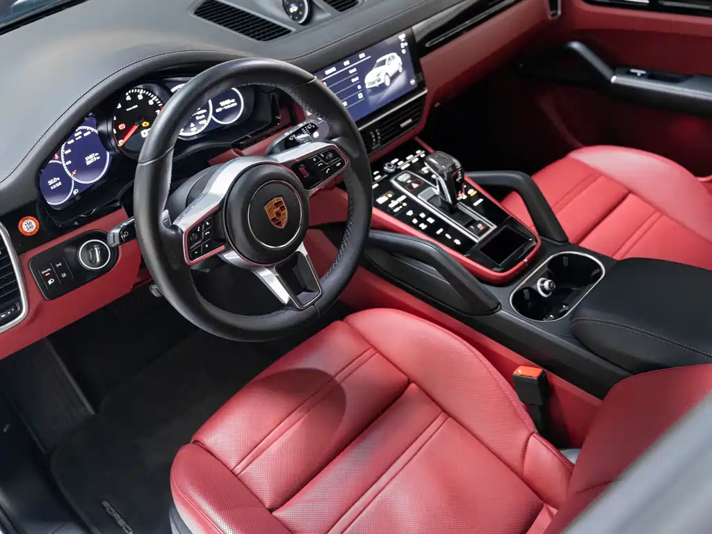 Porsche Cayenne 2022 — фото 10