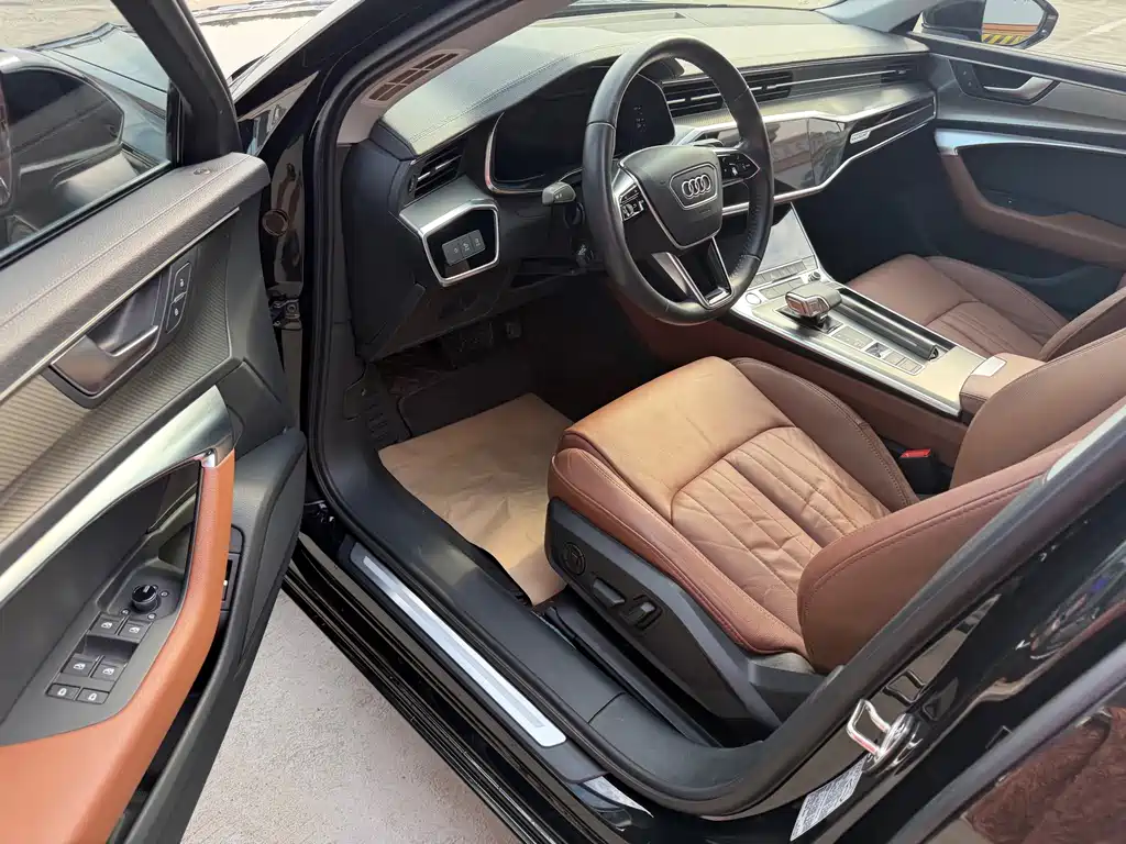 Audi A6L 2020