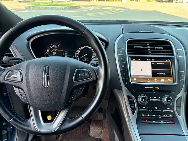 Lincoln MKX 2017