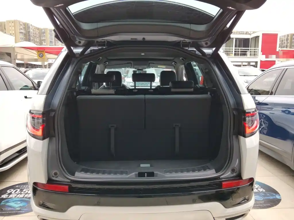 Land Rover Discovery Sport 2021 — фото 15