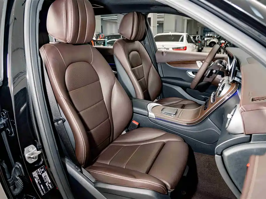 Mercedes-Benz GLC 2022 — фото 19