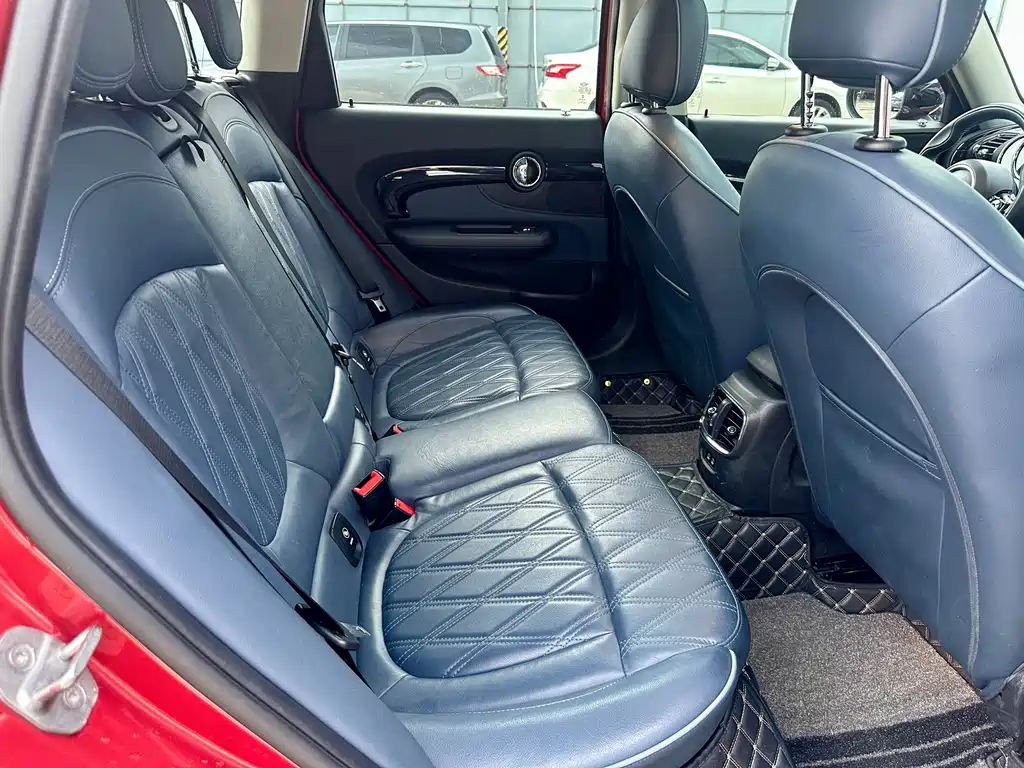 MINI Clubman 2020 — фото 11