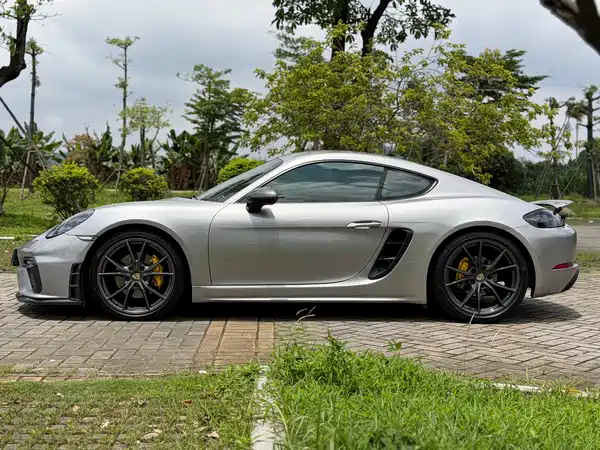 Porsche 718 2019
