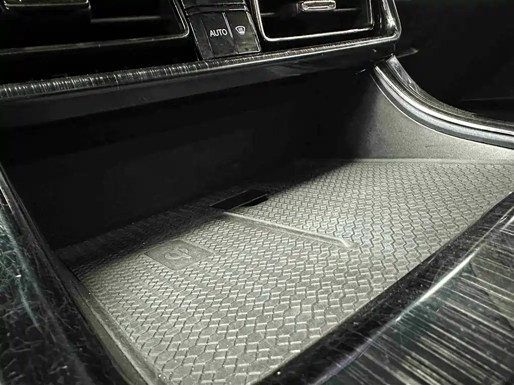 GAC Motor Trumpchi GS8 2023 — фото 22
