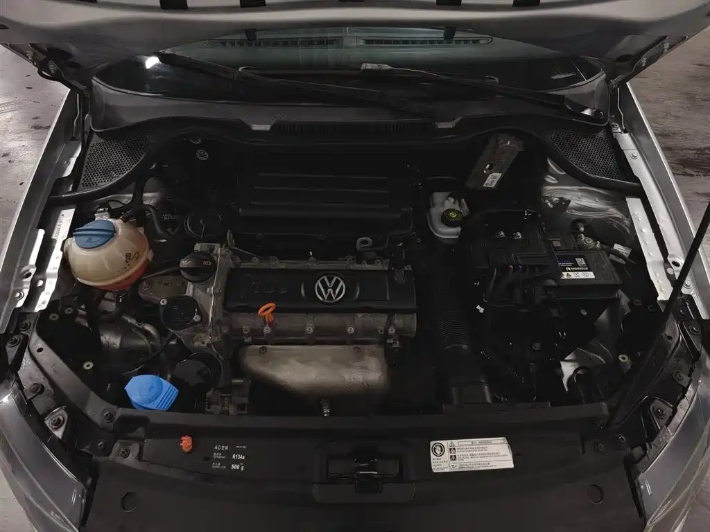 Volkswagen Polo 2014