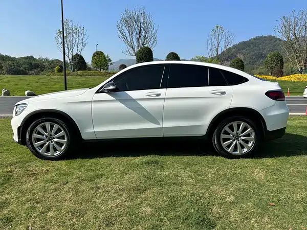 Mercedes-Benz GLC Coupe 2020