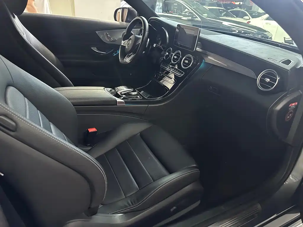 Mercedes-Benz C-Class 2018