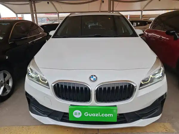 BMW 2 Series Station Wagon 2019