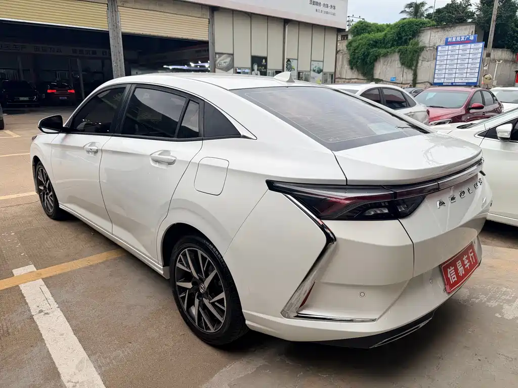 Dongfeng Yixuan 2020