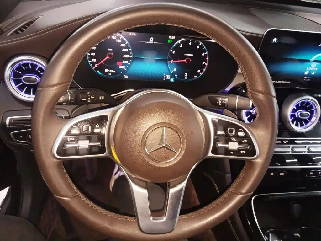 Mercedes-Benz GLC 2022 — фото 11