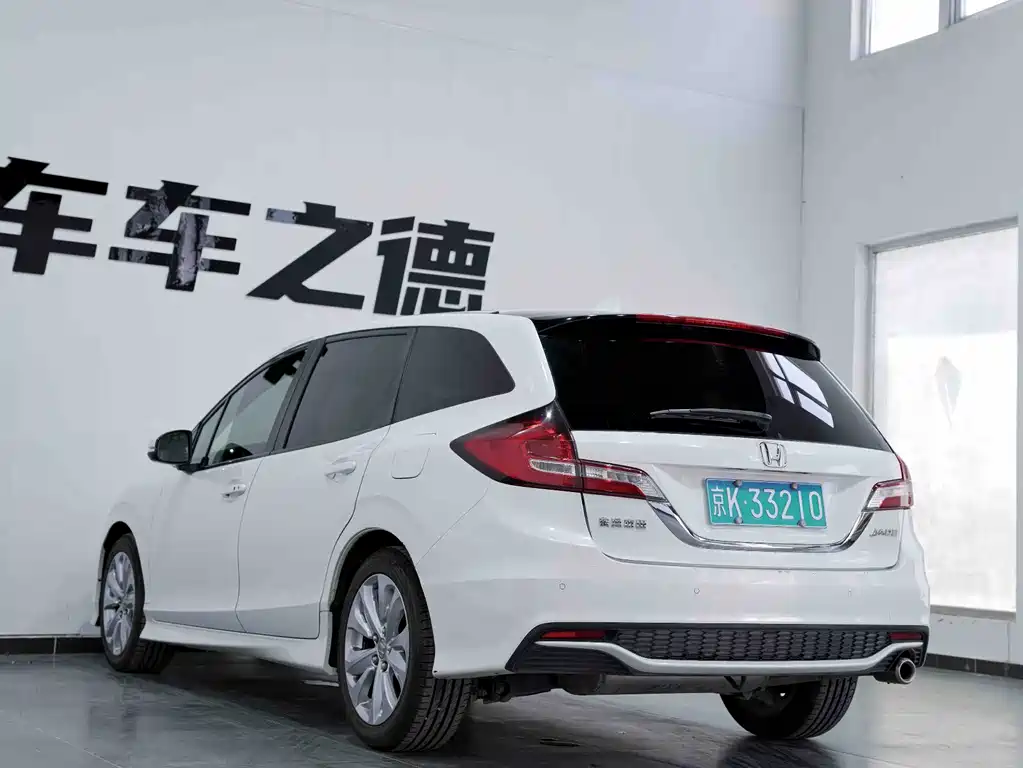 Honda Jade 2018 — фото 20