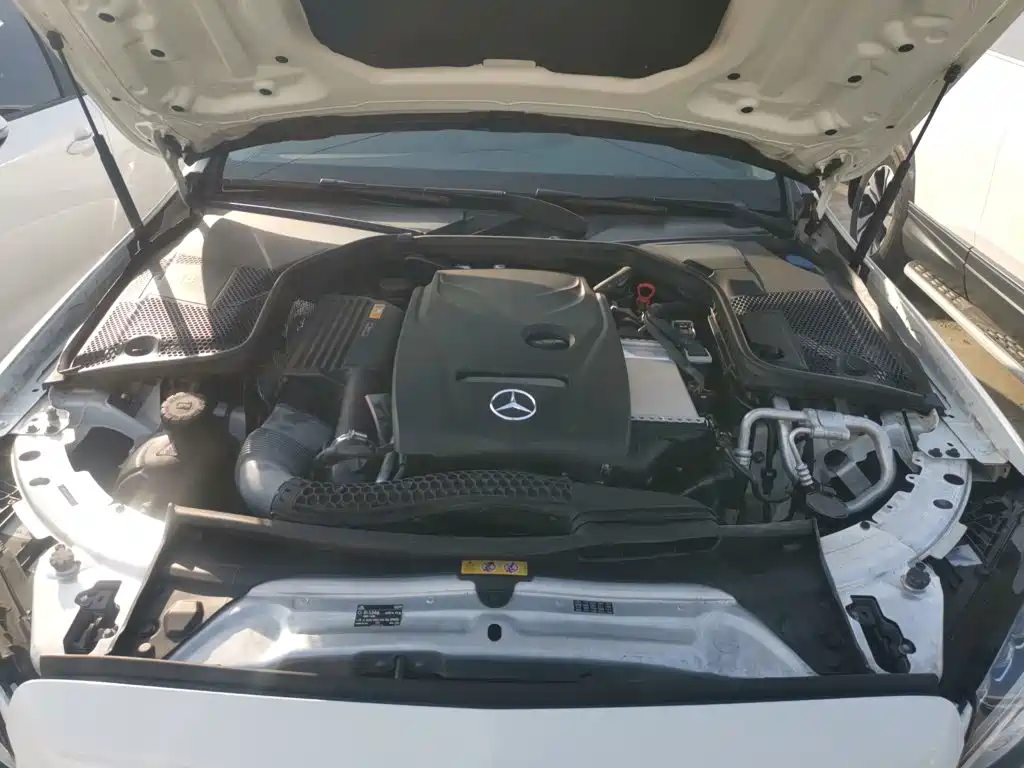 Mercedes-Benz C-Class 2017 — фото 16