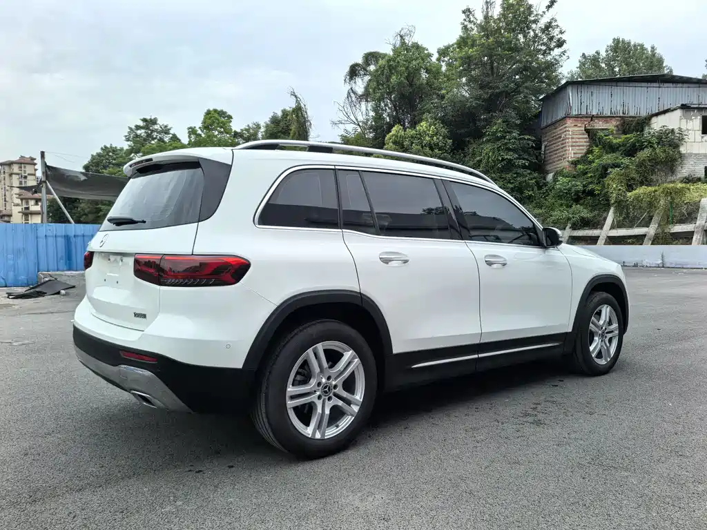 Mercedes-Benz GLB 2022 — фото 11
