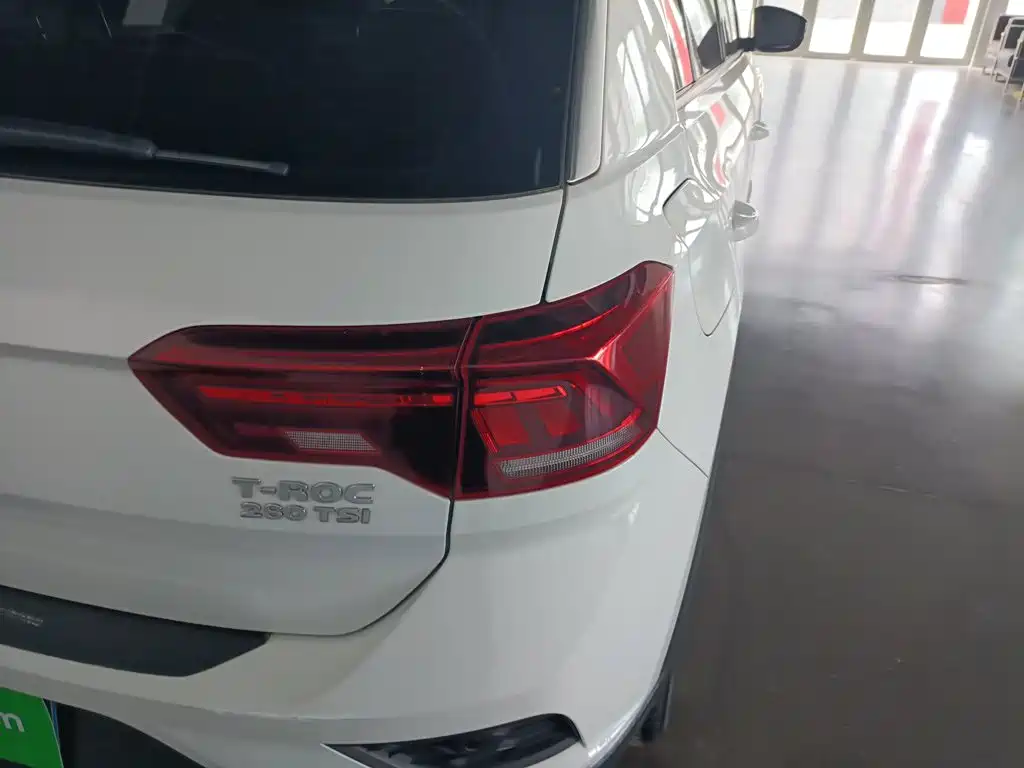 Volkswagen T-Roc 2019 — фото 24