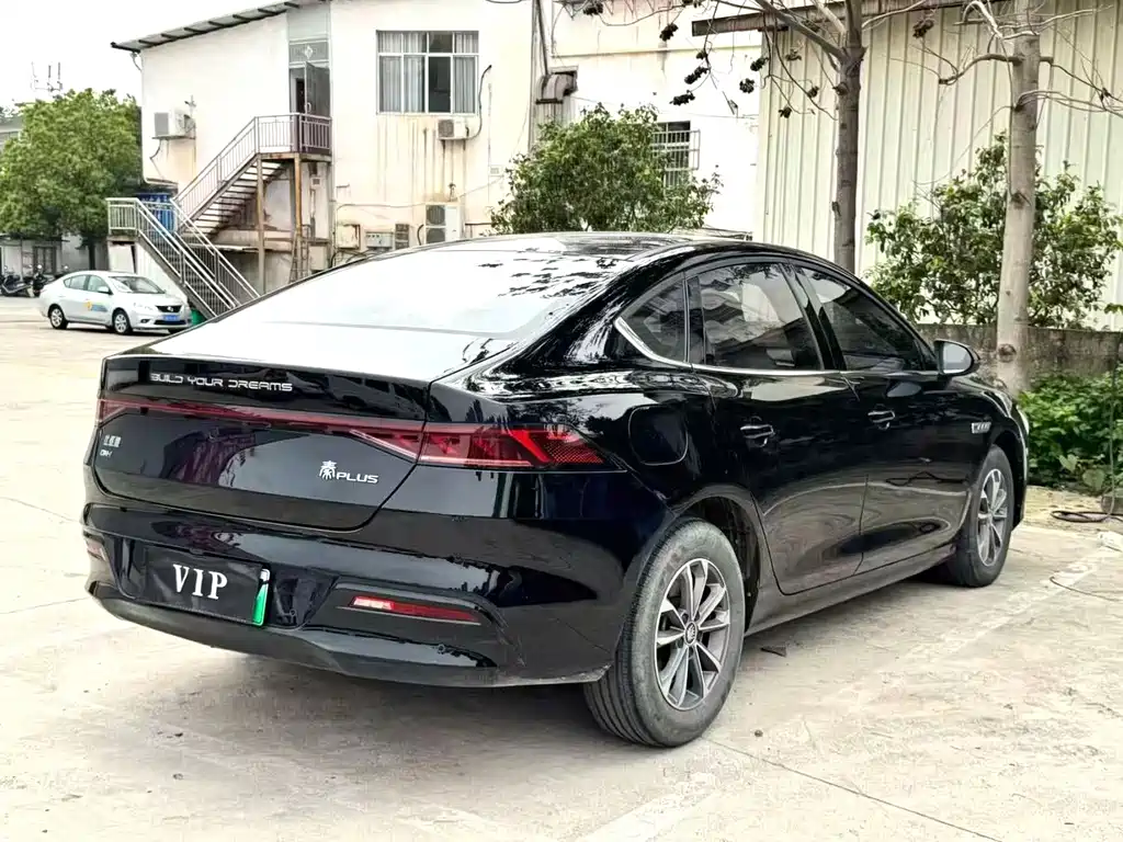 BYD Qin PLUS 2023 — фото 6