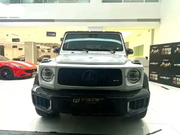 Mercedes-Benz G-Class 2019