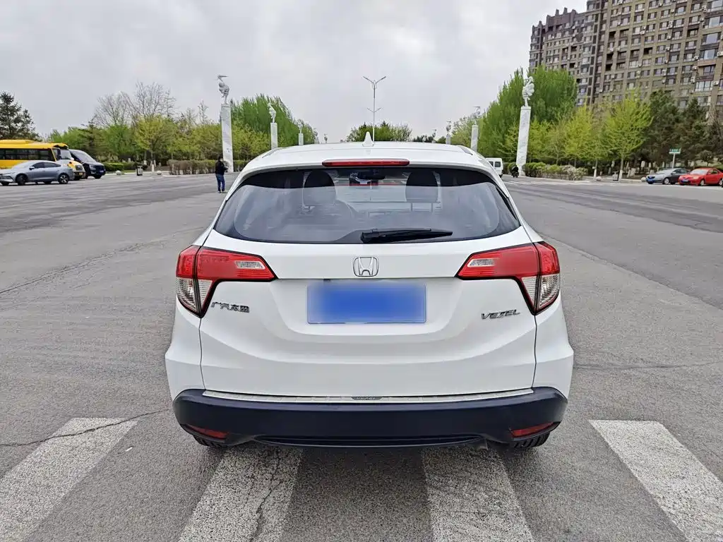 Honda Vezel 2020 — фото 10