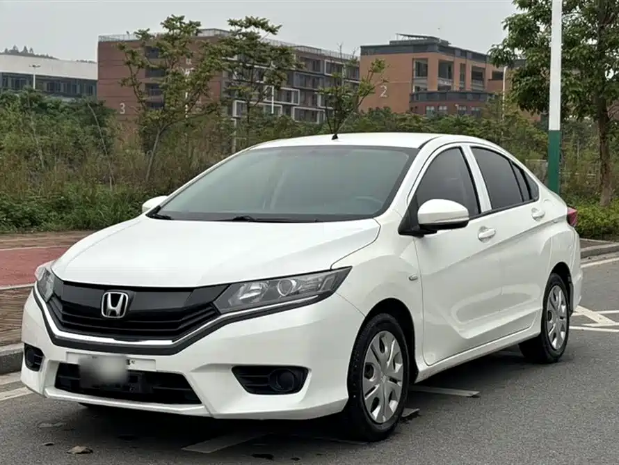 Honda Greiz 2017 — фото 1