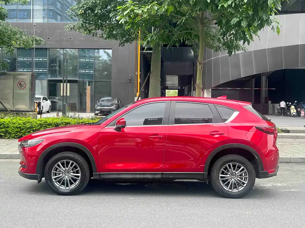 Mazda CX-5 2018 — фото 4