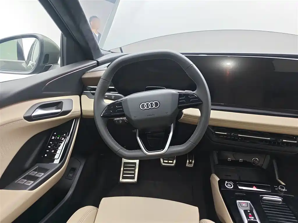 Audi Q6L e-tron 2026 — фото 7