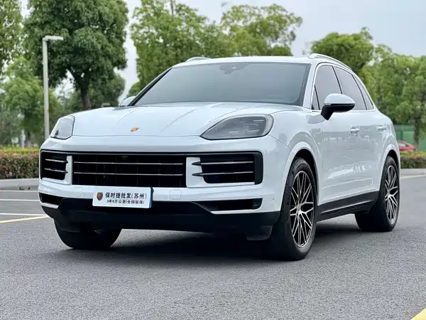 Porsche Cayenne 2025