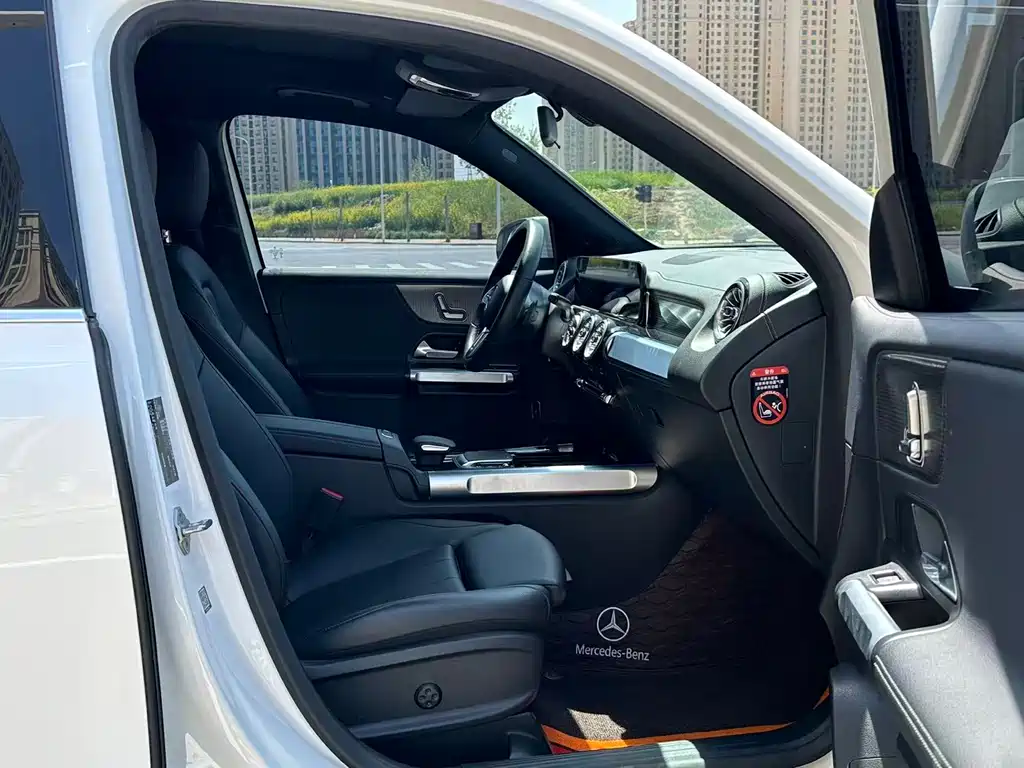 Mercedes-Benz GLB 2021 — фото 11