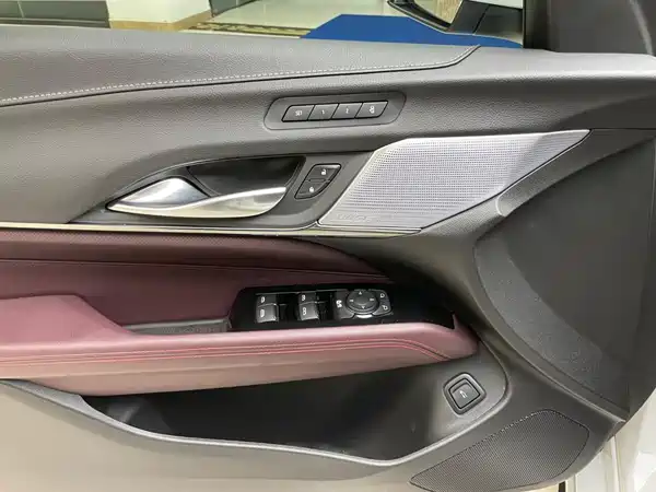 Cadillac CT4 2023