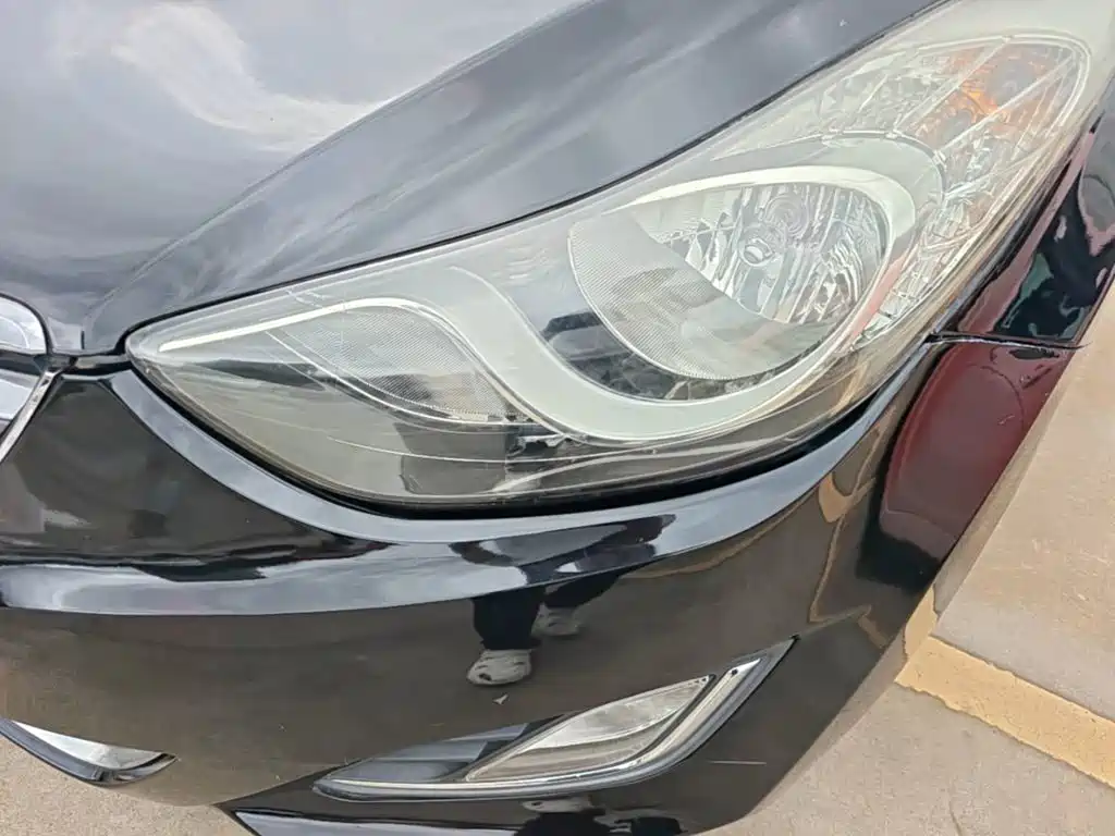 Hyundai Elantra Langdong 2015 — фото 24