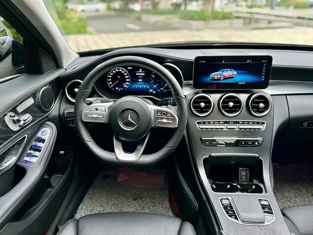 Mercedes-Benz C-Class 2020 — фото 11