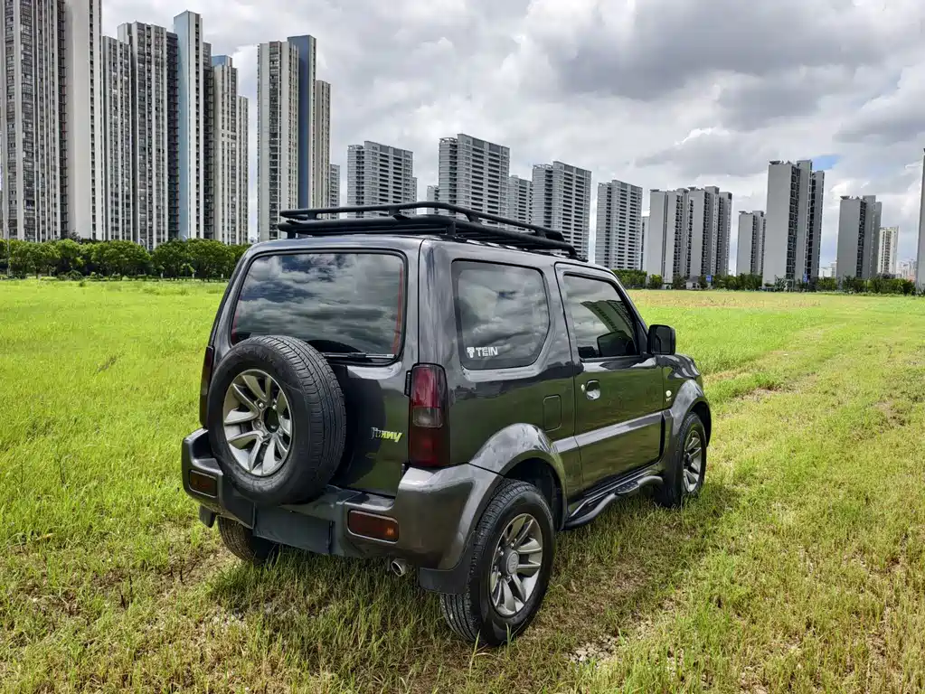 Suzuki Jimny 2016 — фото 4
