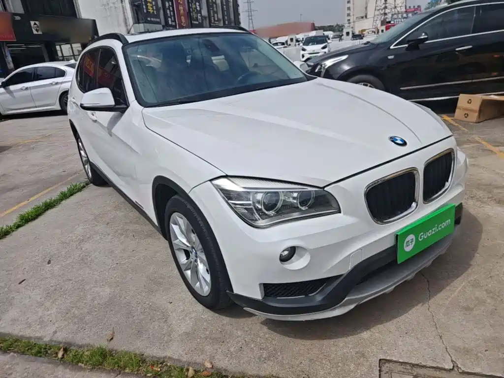 BMW X1 2014 — фото 22