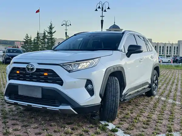 Toyota RAV4 2023