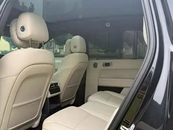 Li Auto L6 2024